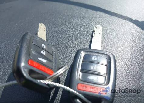 2015 Honda Cr-V Lx z USA, uszkodzony, nr VIN 2HKRM3H32FH532874